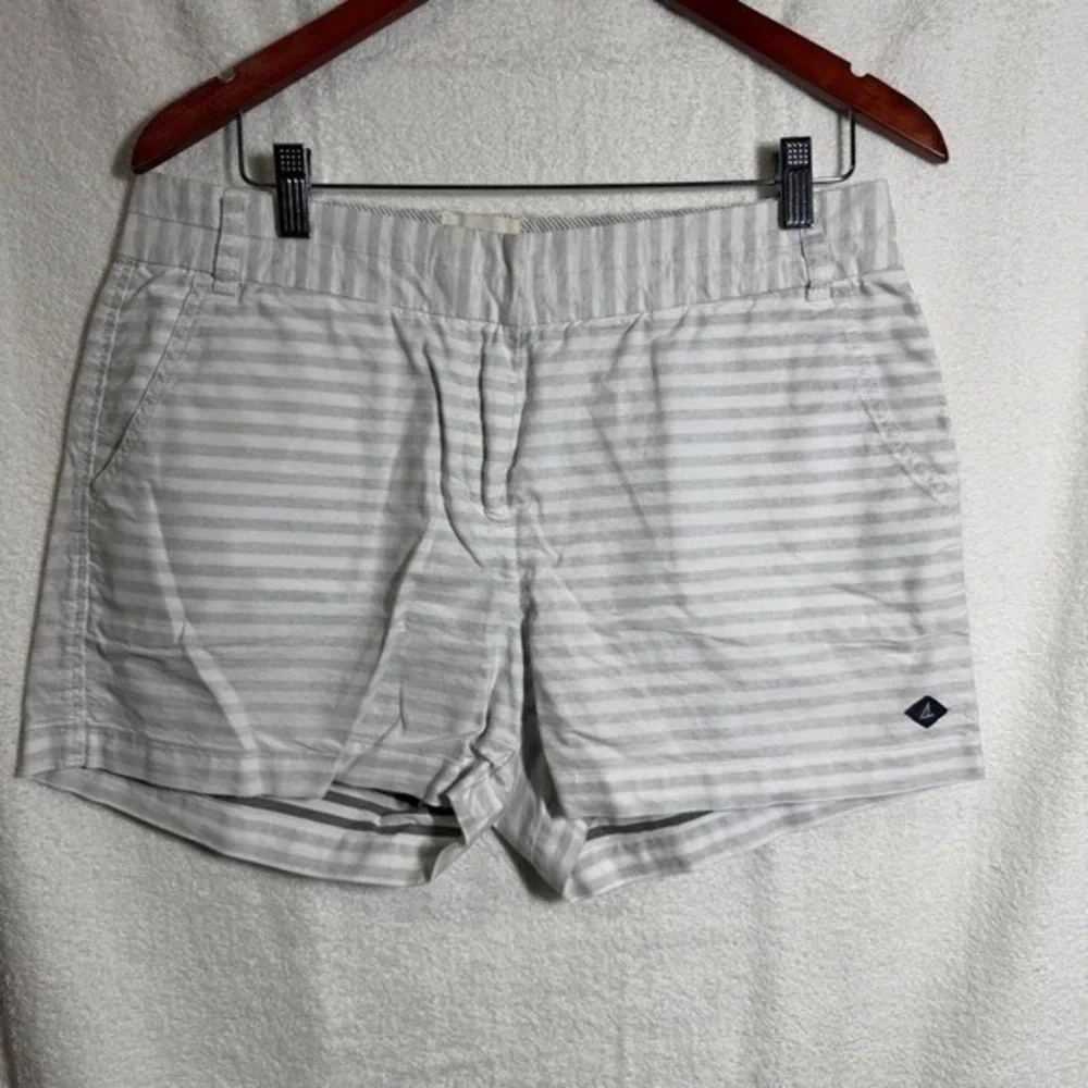 Sperry Women's Striped Shorts Size 31 Gray‎ White Nautical Summer